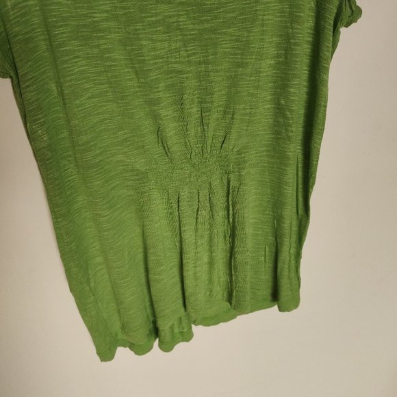 Cottonworld grass green asymmetric half sleeves top blouse unique colour - Picture 7 of 8